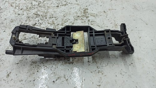 Sottomaniglia ant per - sx,