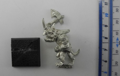Saurus temple guard champion - guard,