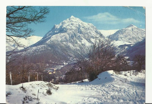 Ussita veduta del monte - ussita,