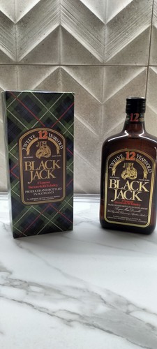 Black jack whisky years - black,