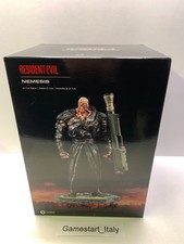 STATUA RESIDENT EVIL NEMESIS