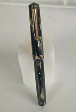 Penna stilografica Omas Extra 556 primo tipo in celluloide screziata