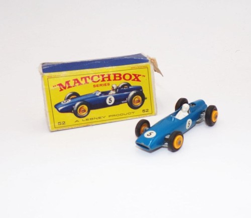 Vecchia auto corsa matchbox - vecchia,