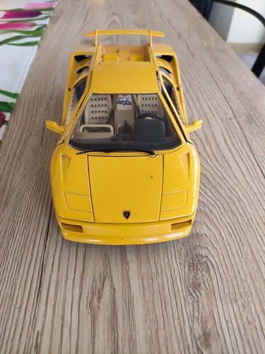 Burago lamborghini diablo 1990 - burago,