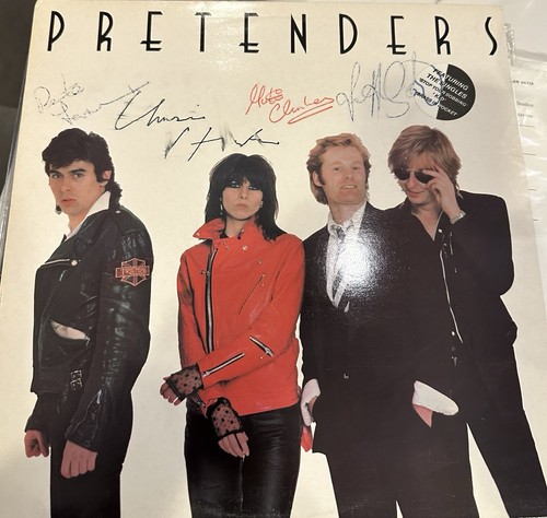 Pretenders fully signed - fully,