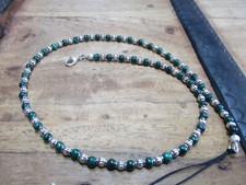 collana verde in malachite