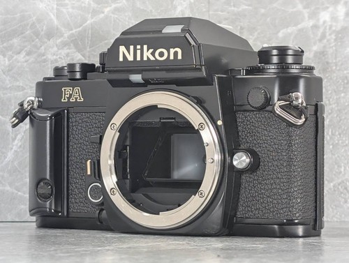 Near mint nikon - [,