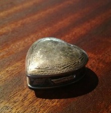 cuore porta gioie scatol ARGENTO 925 8 gr  VINTAGE  Antiquariato Silver punzoni 