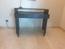 Scrittoio due piani altezza (76-90), larghezza 106, profondità 64-80.