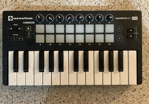 Novation launchkey mini mk2 - launchkey,