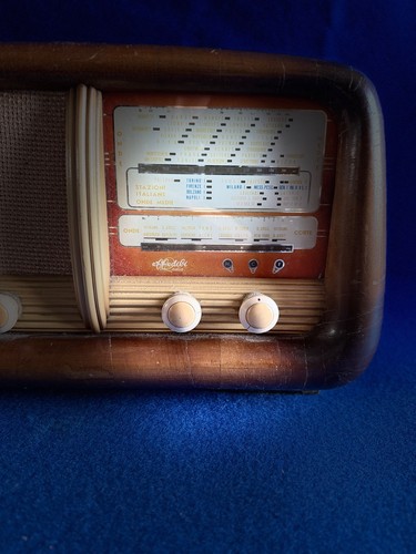 Radio epoca effedibi - radio,