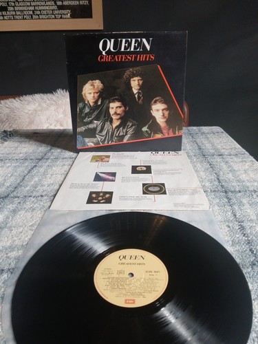 Queen greatest hits - queen, pathe