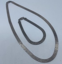 Collana girocollo maglia