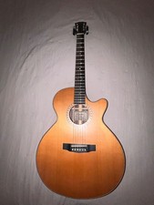 chitarra acustica usata DOWINA DANUBIUS di liuteria Slovacca come nuova . 