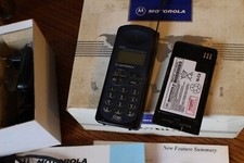 Motorola 6200 Full Set Vintage Mobile Cell Phone Works Box Manual Charger Case