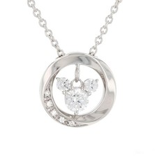 Collana con ciondolo in