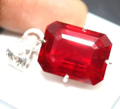 Naturale rosso rubino smeraldo - naturale,