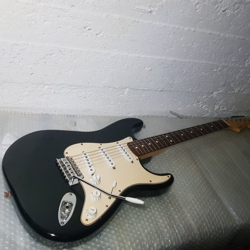 Fender stratocaster 2005 - stratocaster,