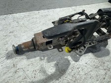 Audi Q3 8U 2013 Colonne de