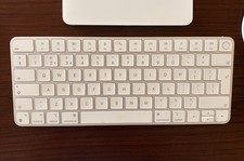Apple Magic Keyboard - A2449