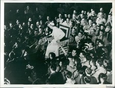 1944 Foto Papa Pio Discorso