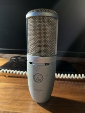 AKG Perception 220 Microfono a condensatore
