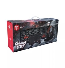 Set gaming tastiera, mouse