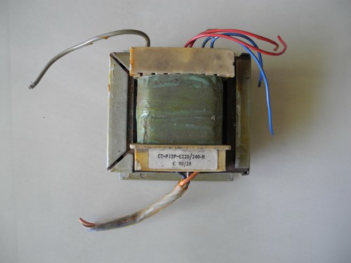 Alimentatore trasformatore - alimentatore,