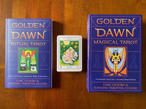 Golden dawn magical tarot - dawn,