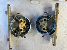 Avvitatore per cappellini da