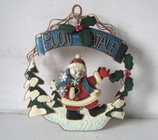 GHIRLANDA NATALIZIA IN FERRO LAVORATO DA PARETE DEL BUON NATALE