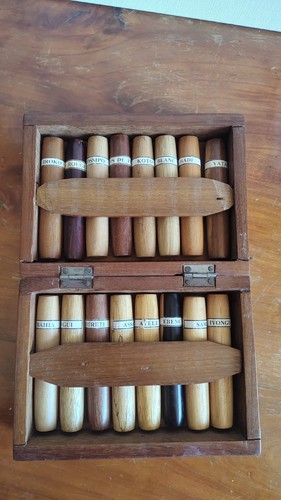 Campionario essenze legno - campionario,