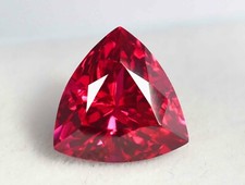 Pietre preziose rubino rosso