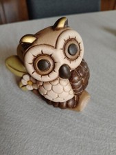 Thun Gufo su ramo con foglia e