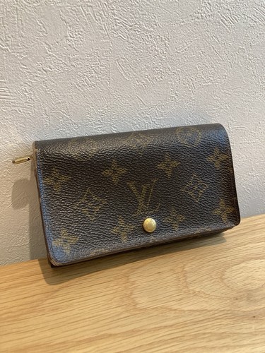 Authentic louis vuitton bifold - authentic,