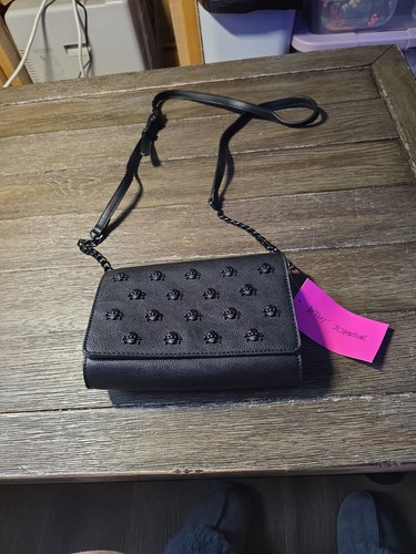 Betsey johnson - betsey,