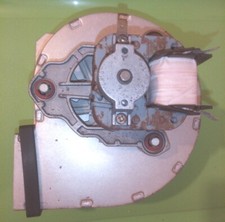 Estrattore fumi Caldaie Junkers 87072040010 ELM Leblanc LM10/13 PVHF