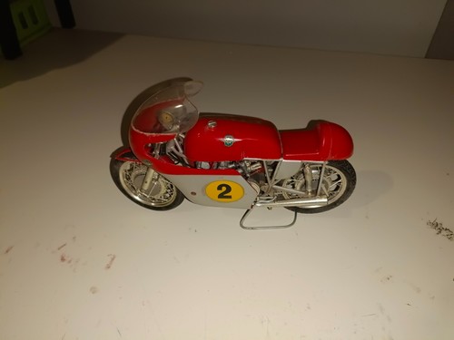 Modellino agusta 500 - modellino,
