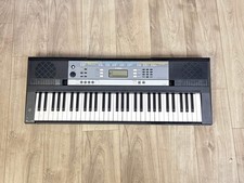 Yamaha YPT-240 61-Key Portable