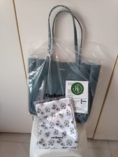 Borsa e foulard Cacharel