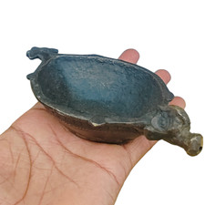 Antico macina mortaio e spezie