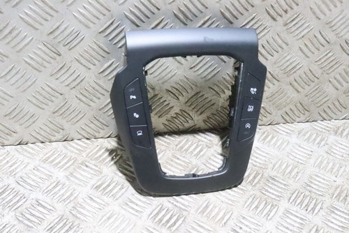Ford focus mk4 vignale console - ford,