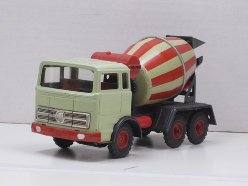 Mercedes benz betoniera - mercedes-benz,