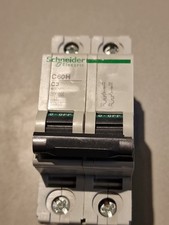 Interruttore automatico