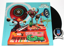 DAMON ALBARN GORILLAZ SIGNED