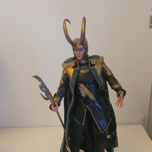 Marvel avengers loki action - avengers,