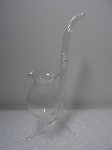 Bicchiere trasparente con