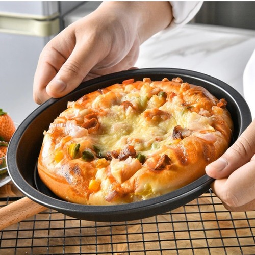 Baking performance pizza pan - pizza,