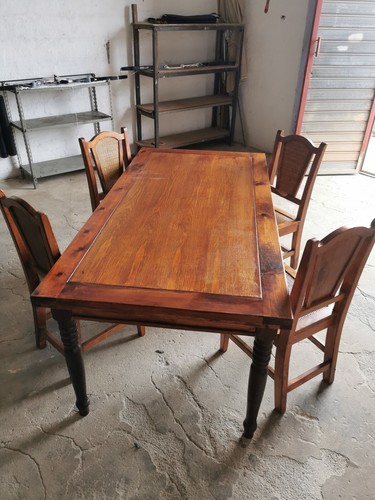 Tavolo legno sedie - in,