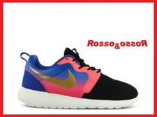 NIKE WMNS ROSHE RUN HYPERFUSE